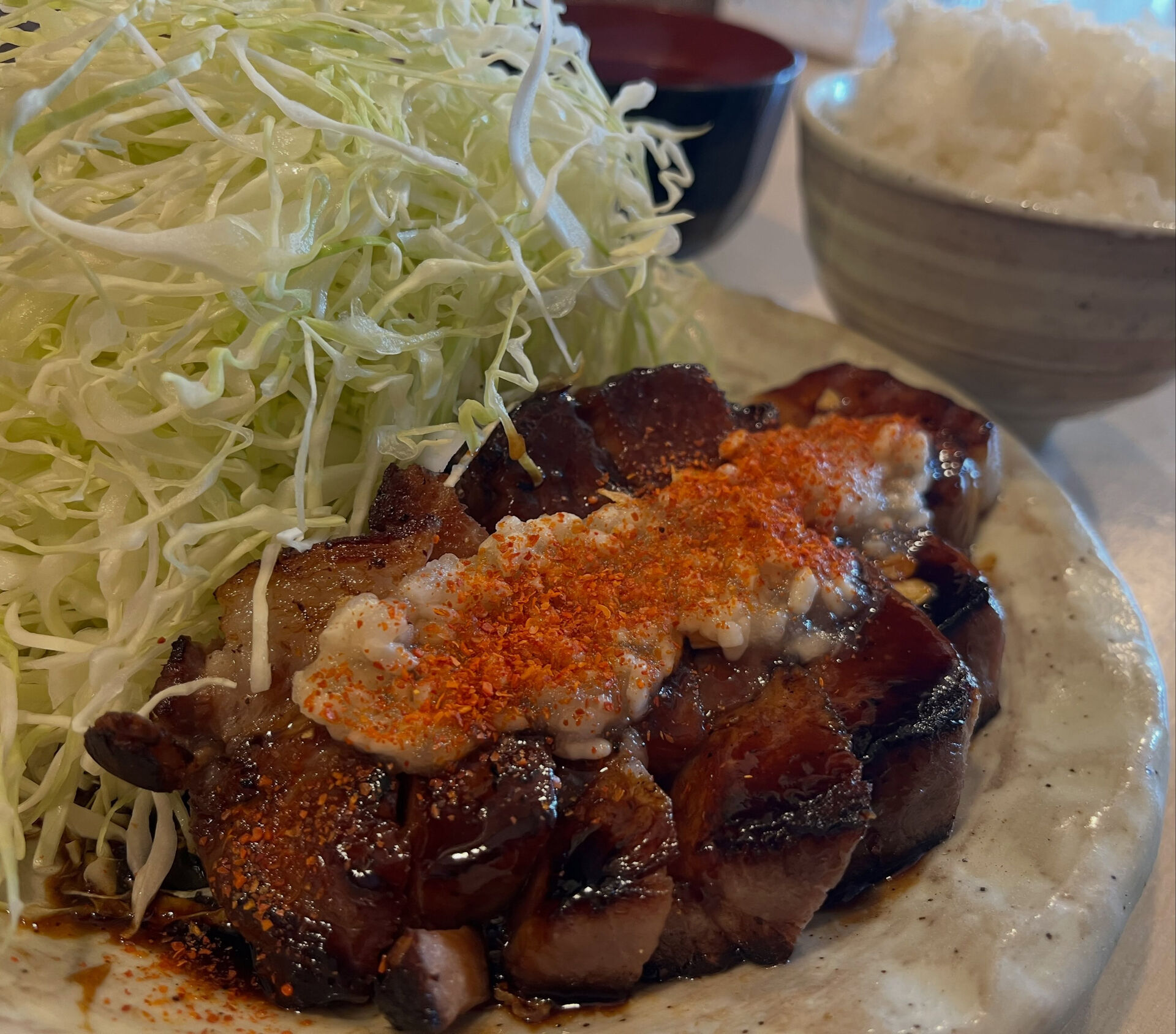 🐽【トンテキに玉ねぎ麹と一味が美味い！】🐽